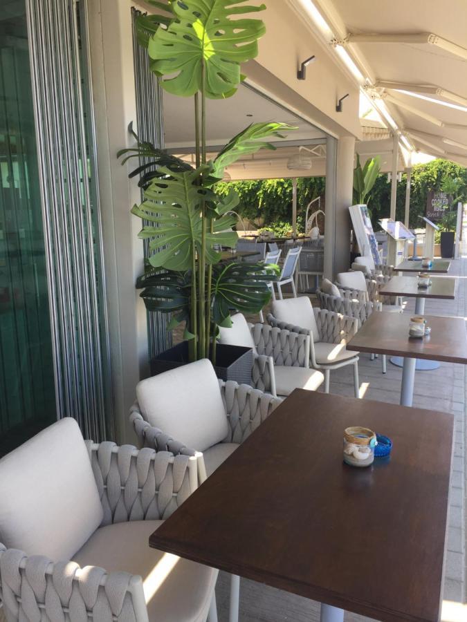 Princess Irini Sea Front Aparthotel Rethymno  Bagian luar foto