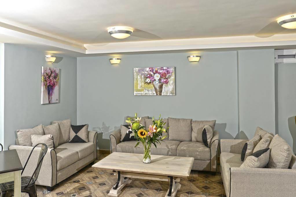 Princess Irini Sea Front Aparthotel Rethymno  Bagian luar foto